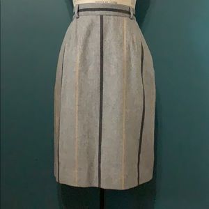 VINTAGE WOOL SKIRT